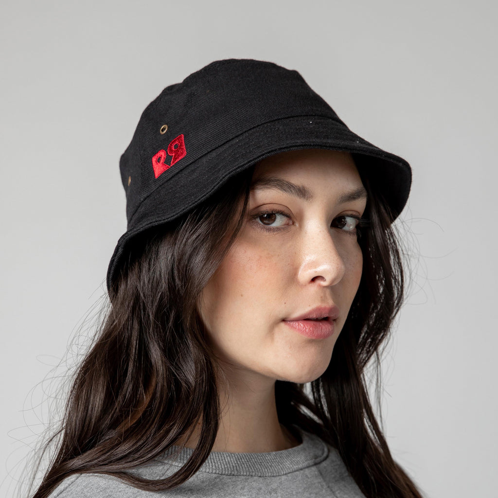 Reds Bucket Hat in Black – Red Rooster AU